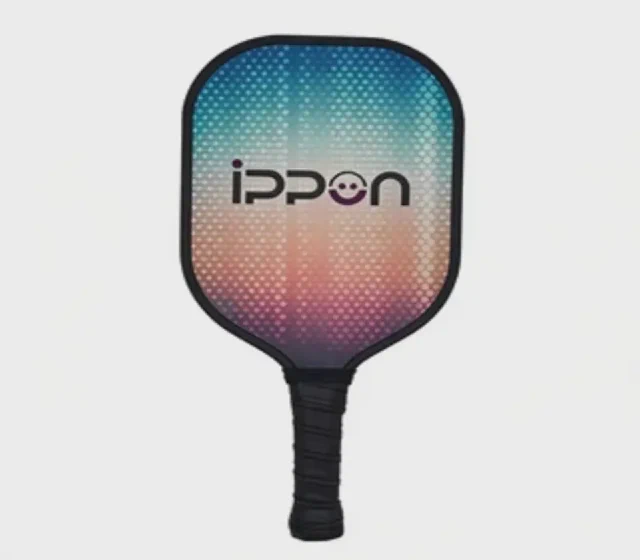 High-Quality Carbon Surface Pickleball Paddle for Competitive Play shown in its Made-in-China supplier listing